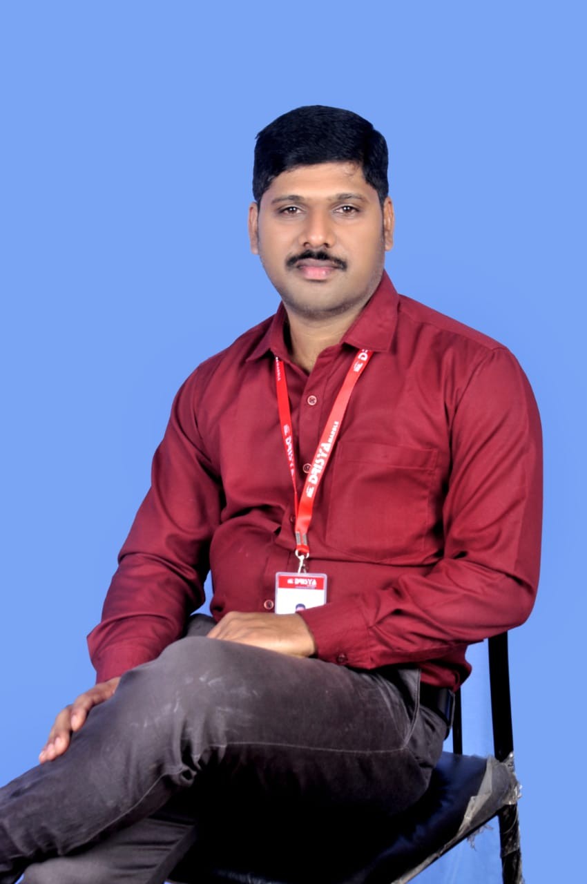 Kerala Malayali Matrimony Groom, customer reference - UK2021596880 Kerala Malayali Matrimony Groom, customer reference - UK2021596880