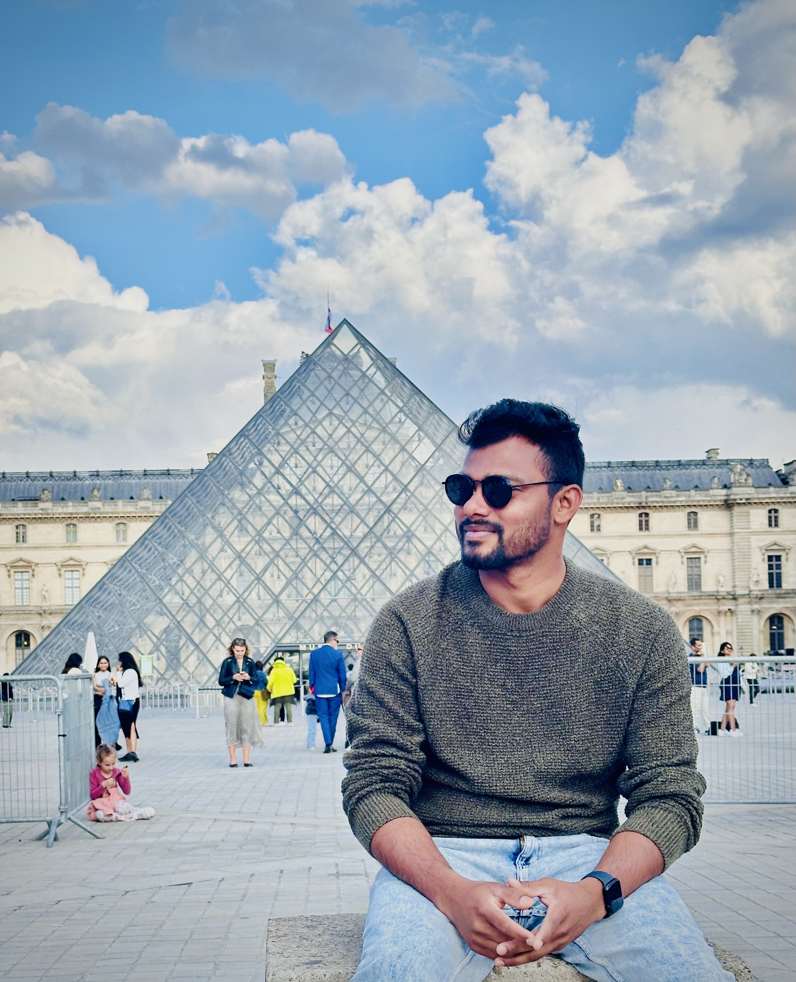 Supervisor / Store Manager Matrimony Groom, customer reference - UK2024280341 Supervisor / Store Manager Matrimony Groom, customer reference - UK2024280341