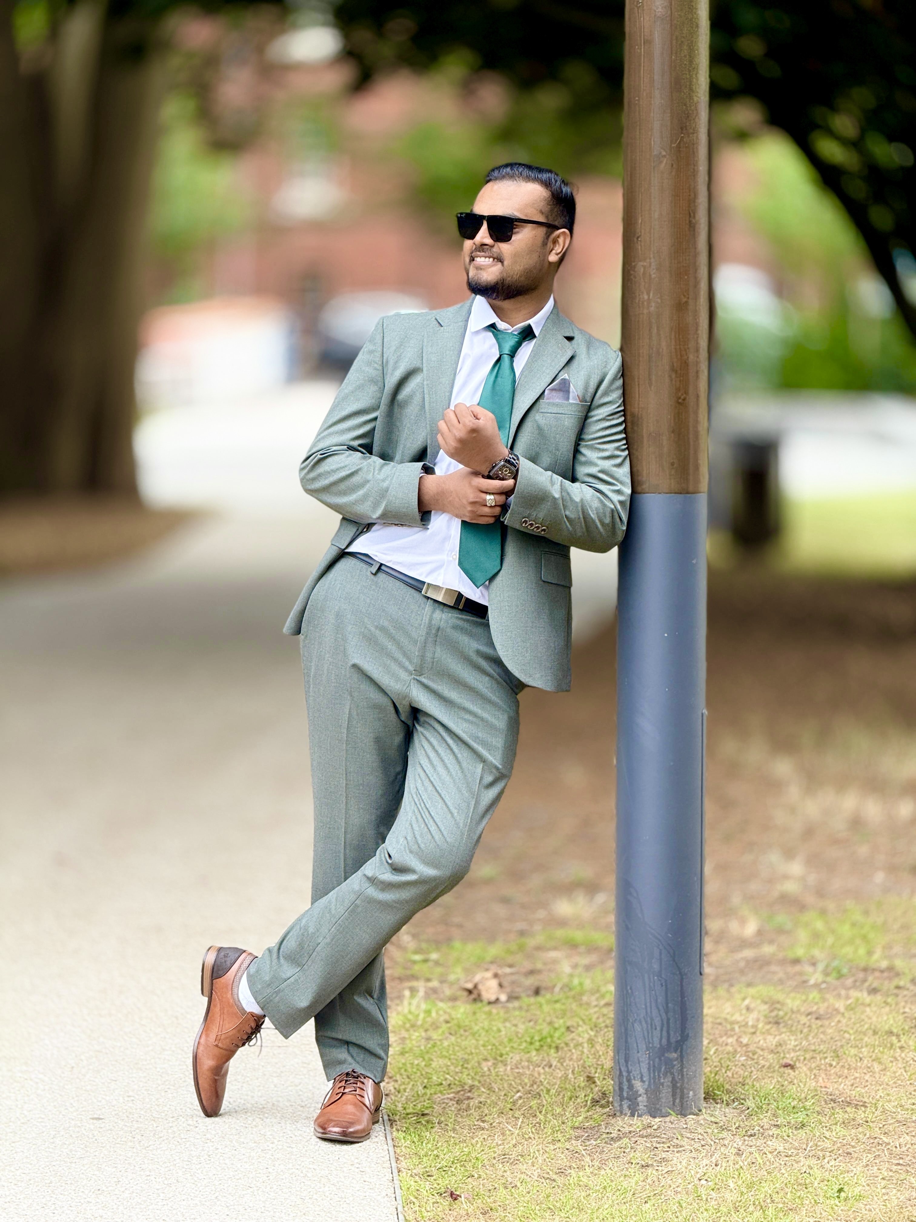 Logistics Professional Matrimony Groom, customer reference - UK2026490086