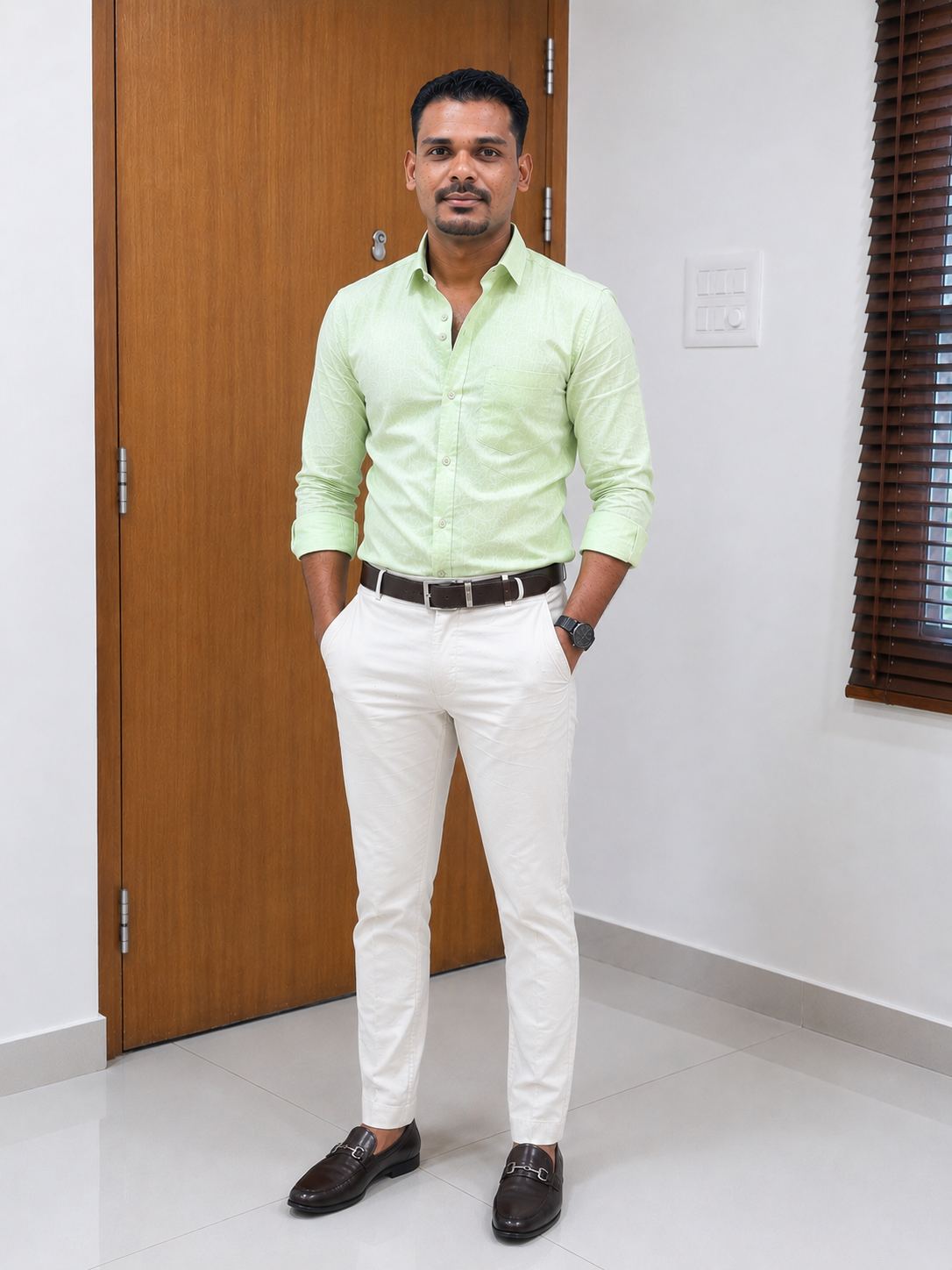 Manager Matrimony Groom, customer reference - UK2026905536